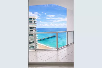 16425 Collins Avenue #2514, Sunny Isles Beach, FL 33160 - Photo 3