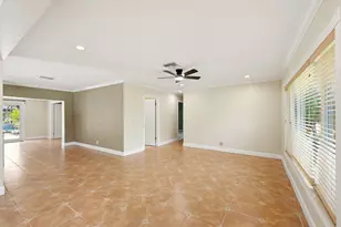 2811 NE 16th St, Pompano Beach, FL 33062 - Photo 15