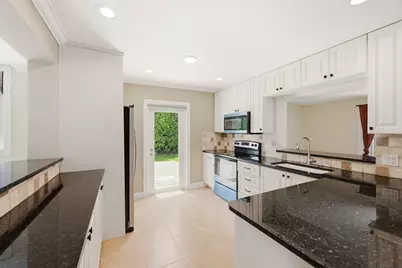 2811 NE 16th Street, Pompano Beach, FL 33062 - Photo 9