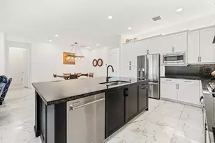 12879 Parrot Pond Rd, Boynton Beach, FL 33473 - Photo 11