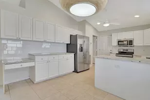 1022 Island Manor Dr, Greenacres, FL 33413 - Photo 5