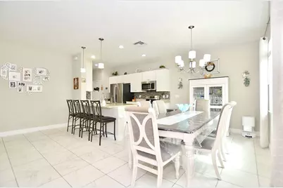 1945 NW Cataluna Circle, Port Saint Lucie, FL 34986 - Photo 9