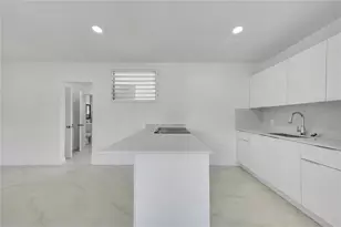 323 Elm St, Hollywood, FL 33019 - Photo 7