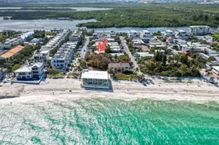 323 Elm St, Hollywood, FL 33019 - Photo 1