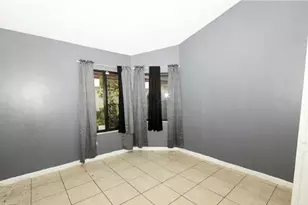 915 Buttonwood Ave, North Lauderdale, FL 33068 - Photo 7