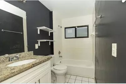 915 Buttonwood Avenue, North Lauderdale, FL 33068 - Photo 11