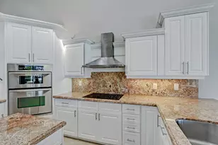 139 Brookhaven Ct, Palm Beach Gardens, FL 33418 - Photo 7
