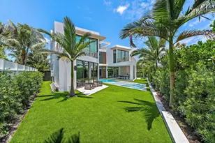 390 Jupiter Ln, Juno Beach, FL 33408 - Photo 45