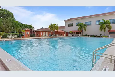 1043 Cornwall C, Boca Raton, FL 33434 - Photo 23