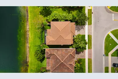 8089 Ironstone Drive, Delray Beach, FL 33446 - Photo 3