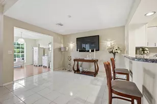 9172 Boca Gardens Pkwy, Boca Raton, FL 33496 - Photo 7