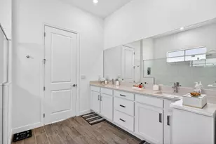 329 SE Fascino Cir, Port Saint Lucie, FL 34984 - Photo 25