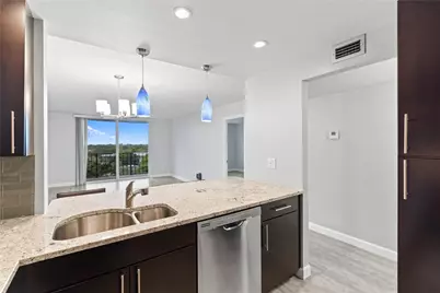 1800 N Andrews Avenue #7j, Fort Lauderdale, FL 33311 - Photo 9