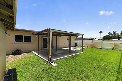 8580 NW 12th Street, Pembroke Pines, FL 33024 - Photo 41