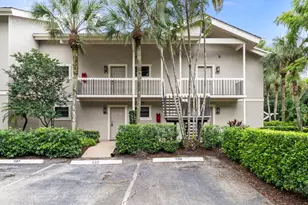 11863 Wimbledon Circle, Wellington, FL 33414 - Photo 17