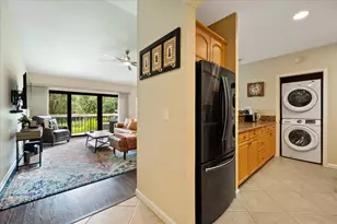 11863 Wimbledon Circle, Wellington, FL 33414 - Photo 3