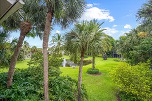 11863 Wimbledon Circle, Wellington, FL 33414 - Photo 11