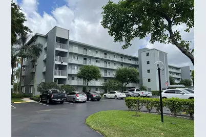 2220 N Cypress Bend Drive #301, Pompano Beach, FL 33069 - Photo 19