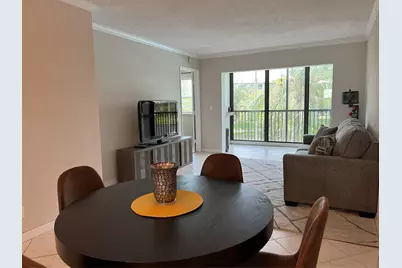 2220 N Cypress Bend Drive #301, Pompano Beach, FL 33069 - Photo 5