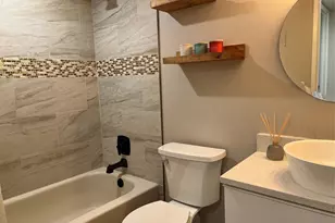2220 N Cypress Bend Dr, Pompano Beach, FL 33069 - Photo 15