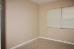 1417 W 32nd St, Riviera Beach, FL 33404 - Photo 7