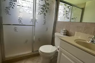40 Keswick, Deerfield Beach, FL 33442 - Photo 3