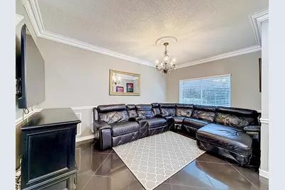 8279 Via Leonessa Drive, Boca Raton, FL 33433 - Photo 17