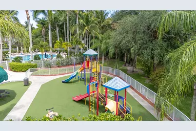 8279 Via Leonessa Drive, Boca Raton, FL 33433 - Photo 57