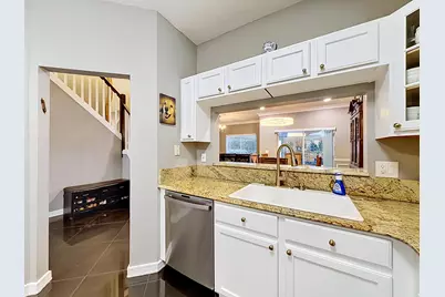 8279 Via Leonessa Drive, Boca Raton, FL 33433 - Photo 13