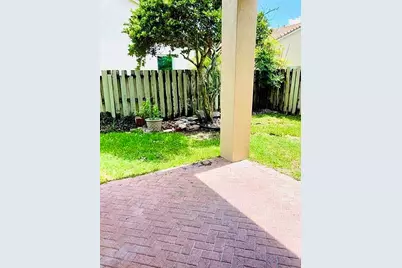 10752 Oak Bend Way, Wellington, FL 33414 - Photo 17