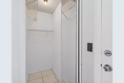 720 Orton Avenue #704, Fort Lauderdale, FL 33304 - Photo 25