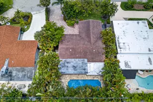 1540 NE 40th St, Oakland Park, FL 33334 - Photo 49
