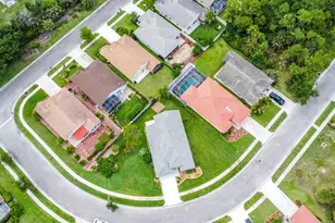 4819 SE Mariner Village Ln, Stuart, FL 34997 - Photo 9
