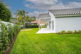 4819 SE Mariner Village Ln, Stuart, FL 34997 - Photo 5
