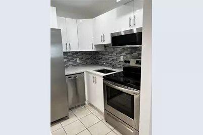 701 Pine Drive #204, Pompano Beach, FL 33060 - Photo 9