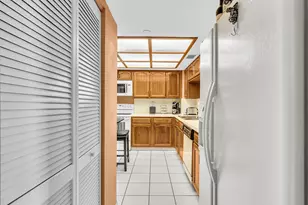 3200 Port Royale Dr N, Fort Lauderdale, FL 33308 - Photo 29
