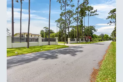 6077 NW 71st Terrace, Parkland, FL 33067 - Photo 3
