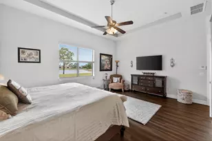 941 SW Sea Green St, Palm City, FL 34990 - Photo 19