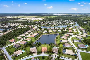 941 SW Sea Green St, Palm City, FL 34990 - Photo 33