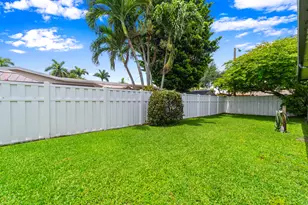 10578 NW 3 St, Plantation, FL 33324 - Photo 27