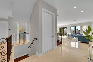 2254 SE 7th St, Pompano Beach, FL 33062 - Photo 29
