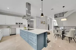 2254 SE 7th St, Pompano Beach, FL 33062 - Photo 3