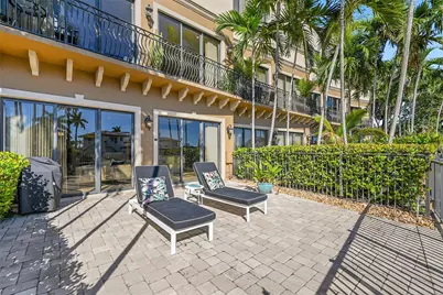 2254 SE 7th Street, Pompano Beach, FL 33062 - Photo 3