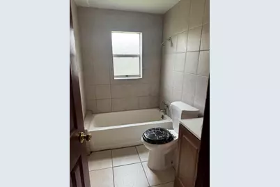 2221 NW 6th Court, Fort Lauderdale, FL 33311 - Photo 13