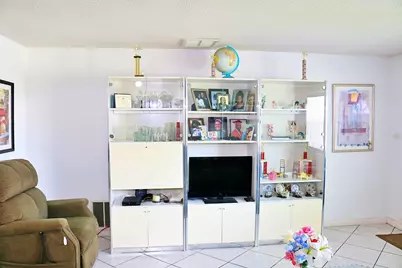 5715 NW 84th Terrace, Tamarac, FL 33321 - Photo 19