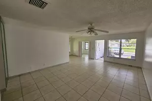 8431 NW 12th St, Plantation, FL 33322 - Photo 15