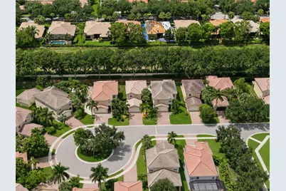 7850 Red Mahogany Road, Boynton Beach, FL 33437 - Photo 23