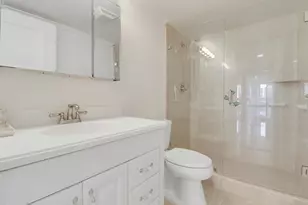 5380 N Ocean Dr, Singer Island, FL 33404 - Photo 21