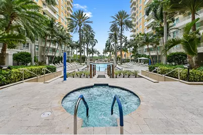 625 Casa Loma Boulevard #909, Boynton Beach, FL 33435 - Photo 31