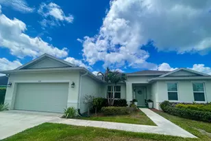 424 SW Ridgecrest Dr, Port Saint Lucie, FL 34953 - Photo 1